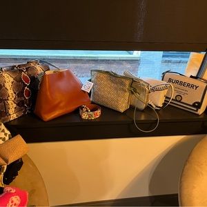 Live show items at insanely low prices